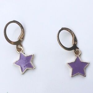 Cute small enameled purple star dangle earrings light weight fun y2k casual